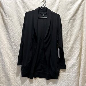 Athleta Presence Cocoon Wrap Large Black Thumbholes and Pockets!